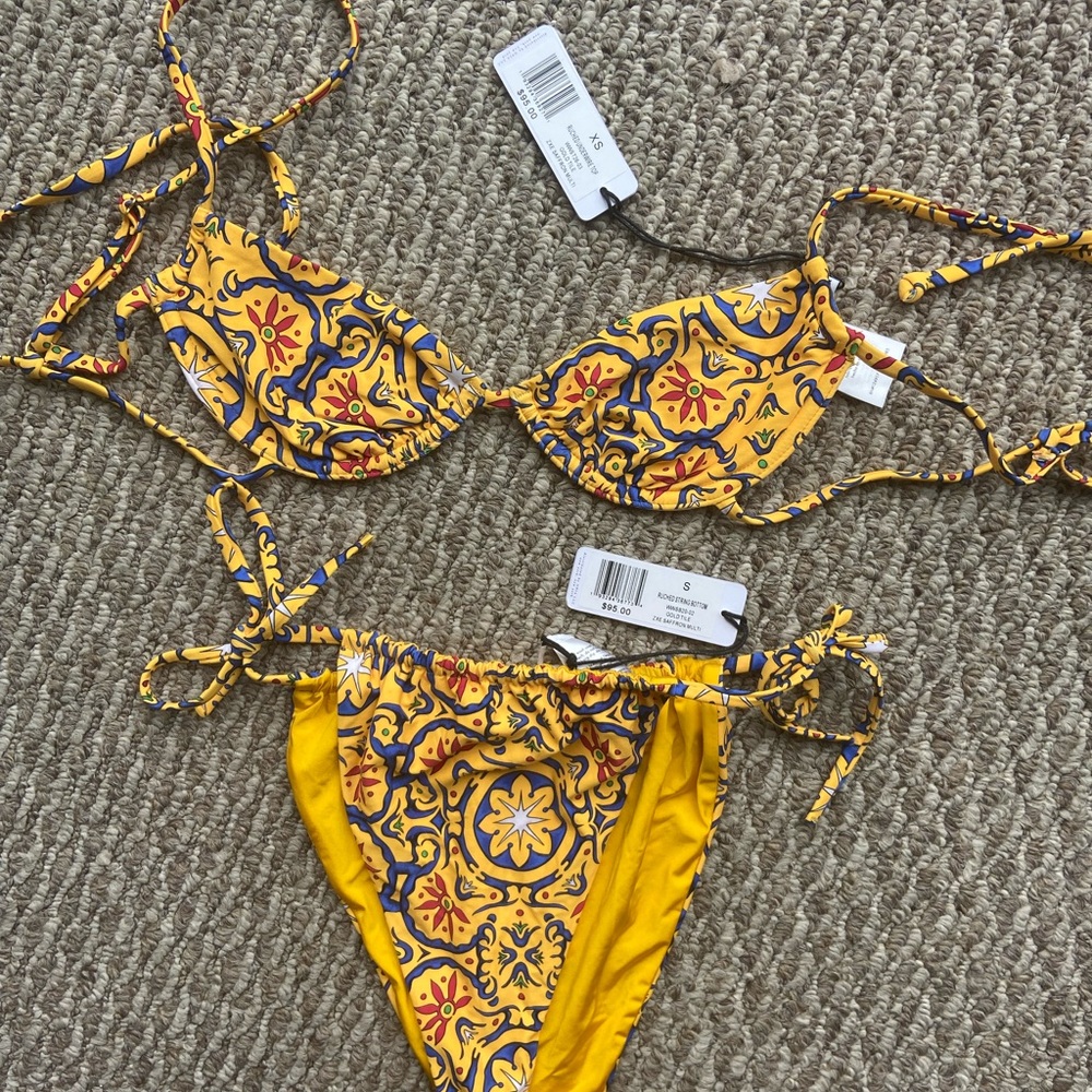 WEWOREWHAT bikini set